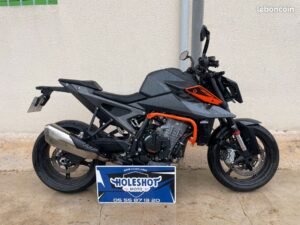 Ktm 990 duke tech pack 2024