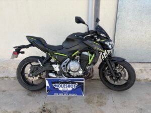 Kawasaki z 650e 1ère main bridé A2