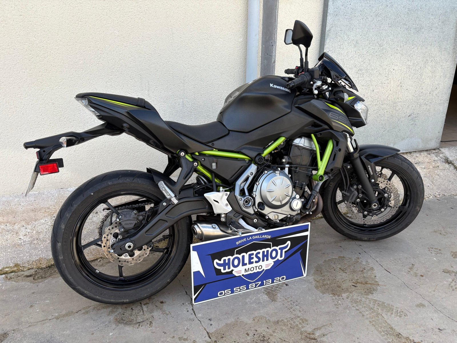 Kawasaki z 650e 1ère main bridé A2 – Image 4