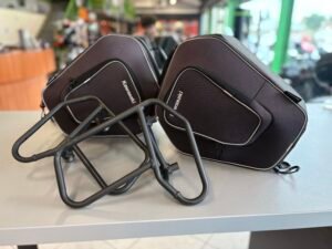Valises kawasaki z650 montage facile